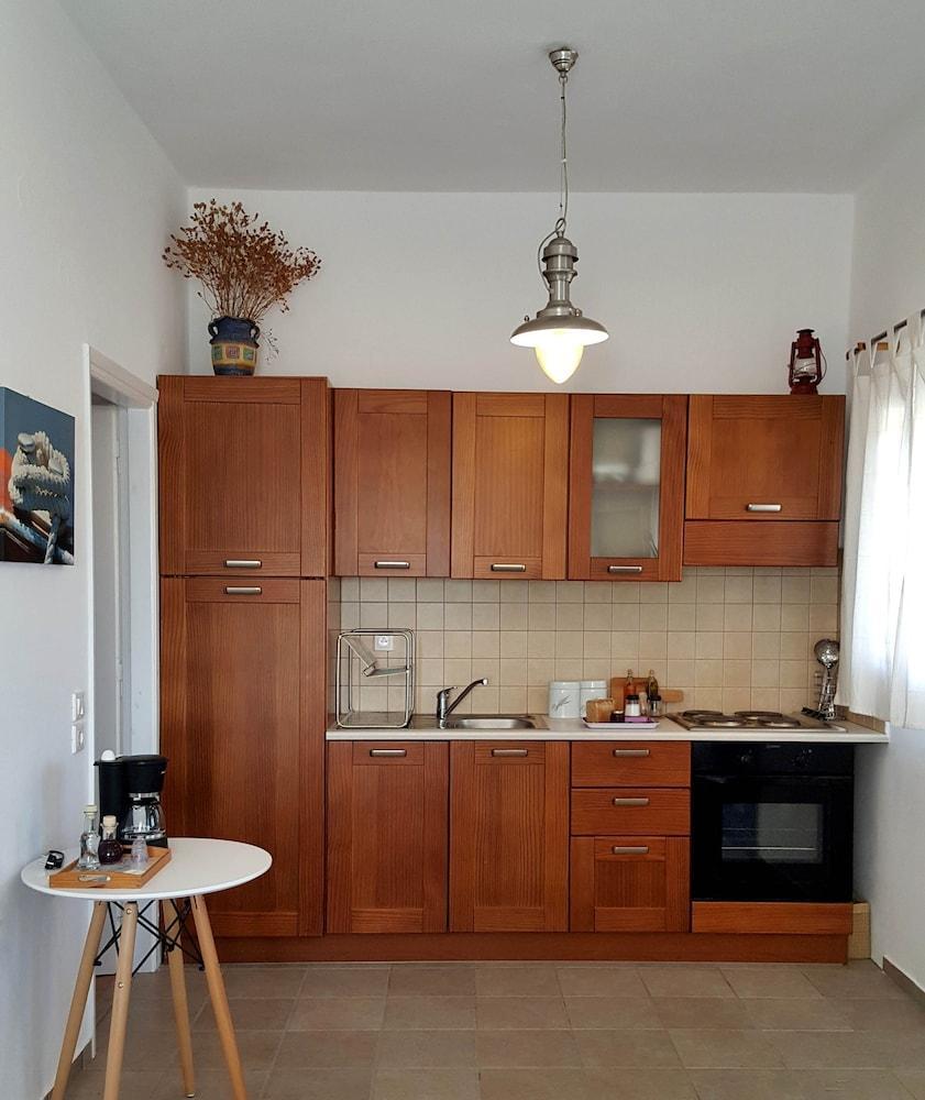 Avissalou Apartments Agios Romanos Екстериор снимка